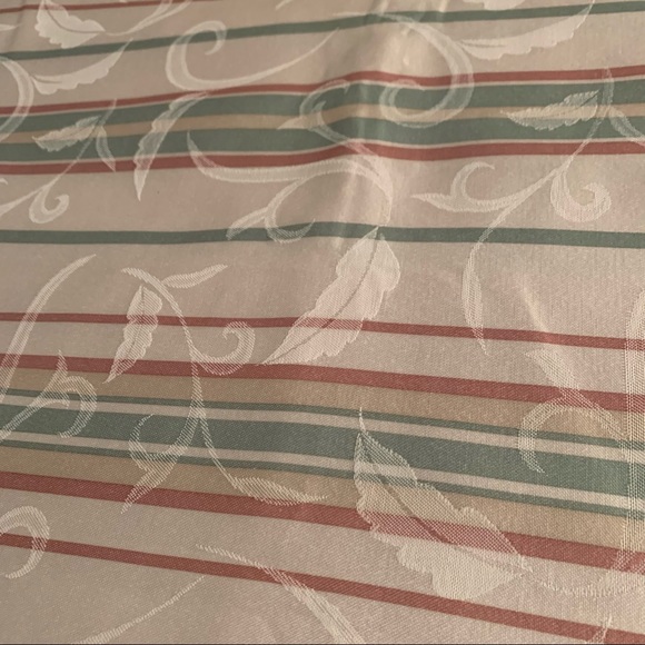 Home Collection tablecloth 60x104 - Picture 2 of 4